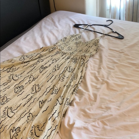 Black and white patterned maxi dress - Picture 2 of 5